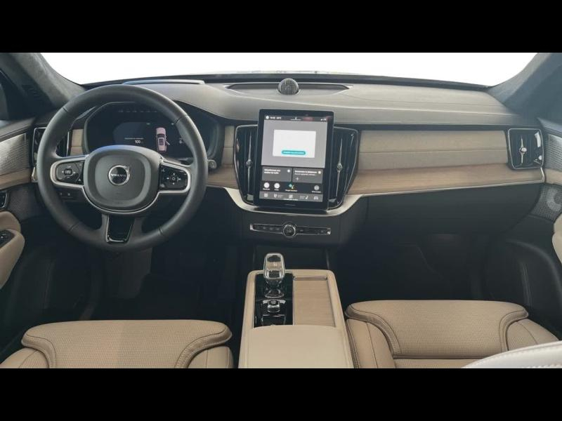 VOLVO XC90 d’occasion à vendre à TOULON chez CÔTE D’AZUR (Photo 9)