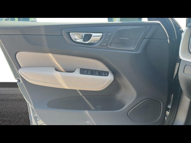 VOLVO XC60 d’occasion à vendre à TOULON chez CÔTE D’AZUR (Photo 16)
