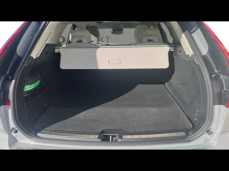 VOLVO XC60 d’occasion à vendre à TOULON chez CÔTE D’AZUR (Photo 10)