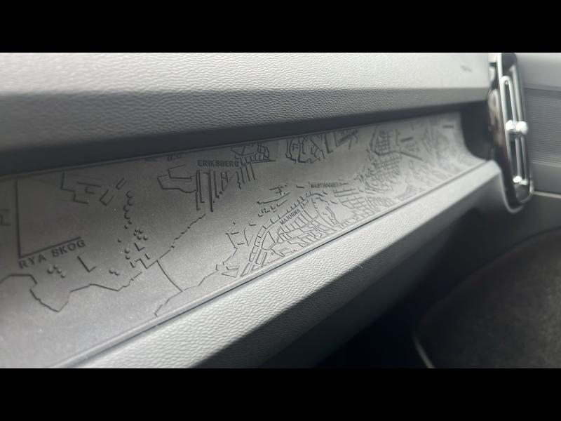 VOLVO XC40 d’occasion à vendre à TOULON chez CÔTE D’AZUR (Photo 19)