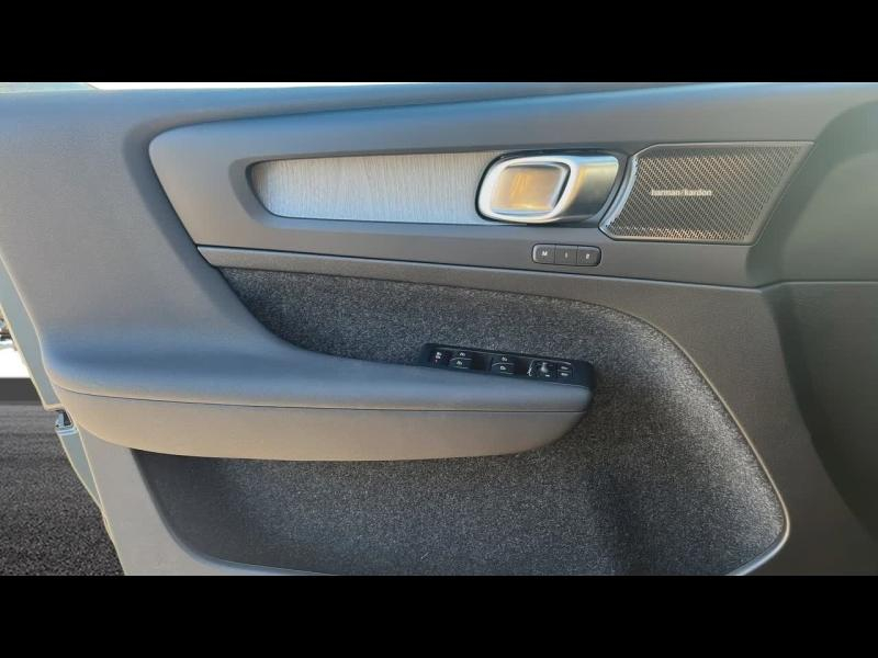 VOLVO XC40 d’occasion à vendre à TOULON chez CÔTE D’AZUR (Photo 16)