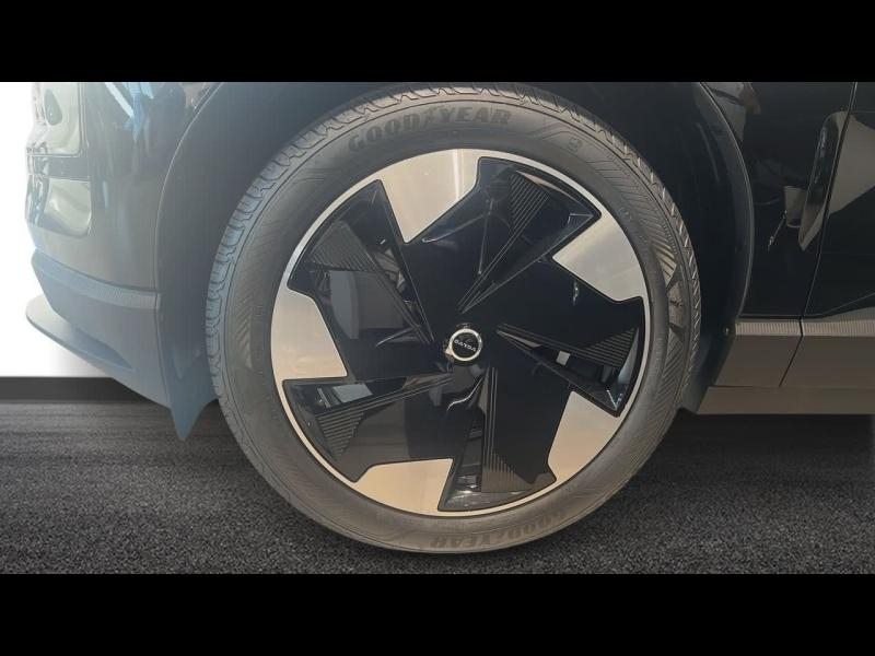 VOLVO EX30 d’occasion à vendre à TOULON chez CÔTE D’AZUR (Photo 9)