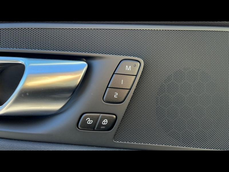 VOLVO XC60 d’occasion à vendre à TOULON chez CÔTE D’AZUR (Photo 15)