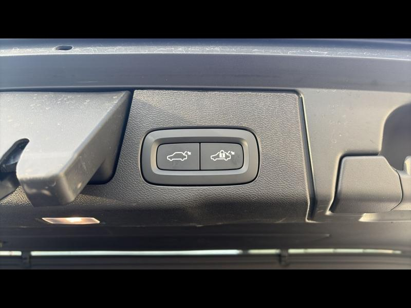 VOLVO XC60 d’occasion à vendre à TOULON chez CÔTE D’AZUR (Photo 8)