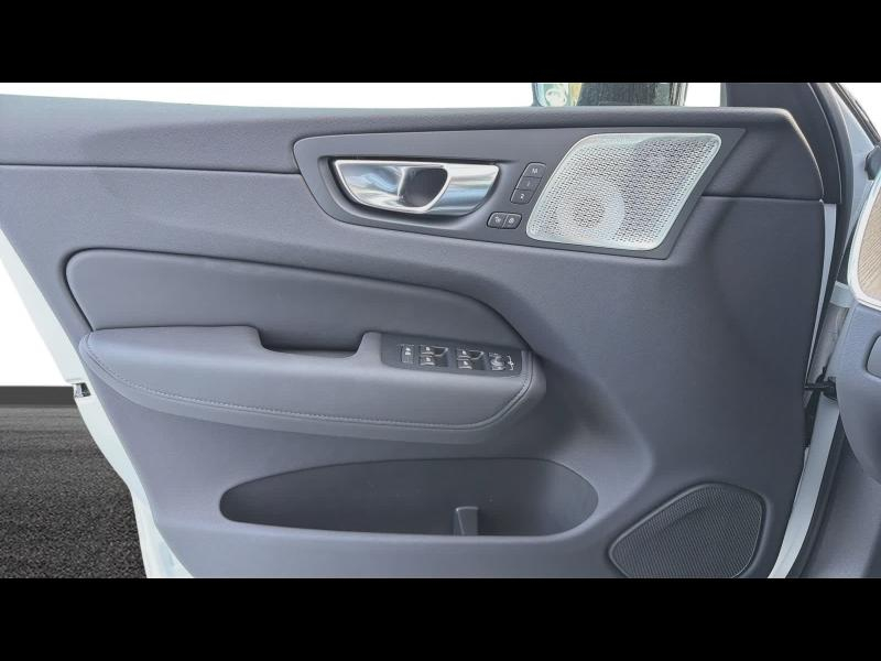 VOLVO XC60 d’occasion à vendre à TOULON chez CÔTE D’AZUR (Photo 18)