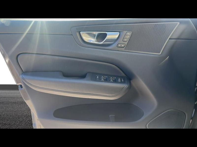 VOLVO XC60 d’occasion à vendre à TOULON chez CÔTE D’AZUR (Photo 18)