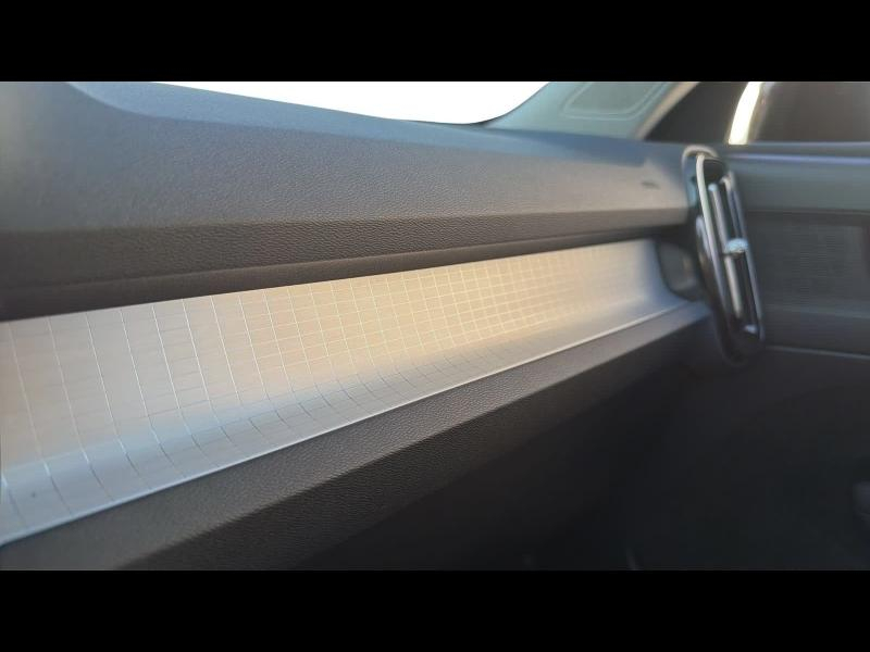 VOLVO XC40 d’occasion à vendre à TOULON chez CÔTE D’AZUR (Photo 19)