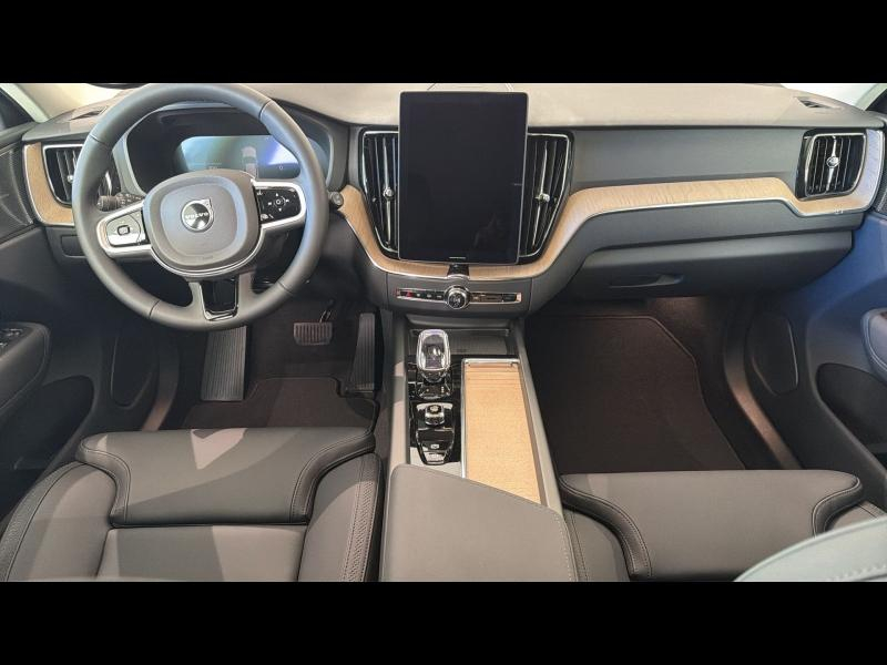 VOLVO XC60 d’occasion à vendre à TOULON chez CÔTE D’AZUR (Photo 9)