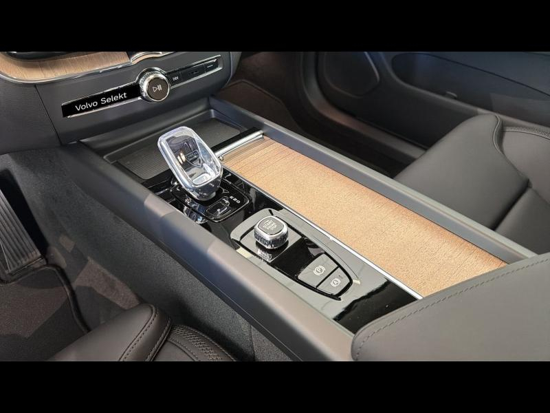 VOLVO XC60 d’occasion à vendre à TOULON chez CÔTE D’AZUR (Photo 19)